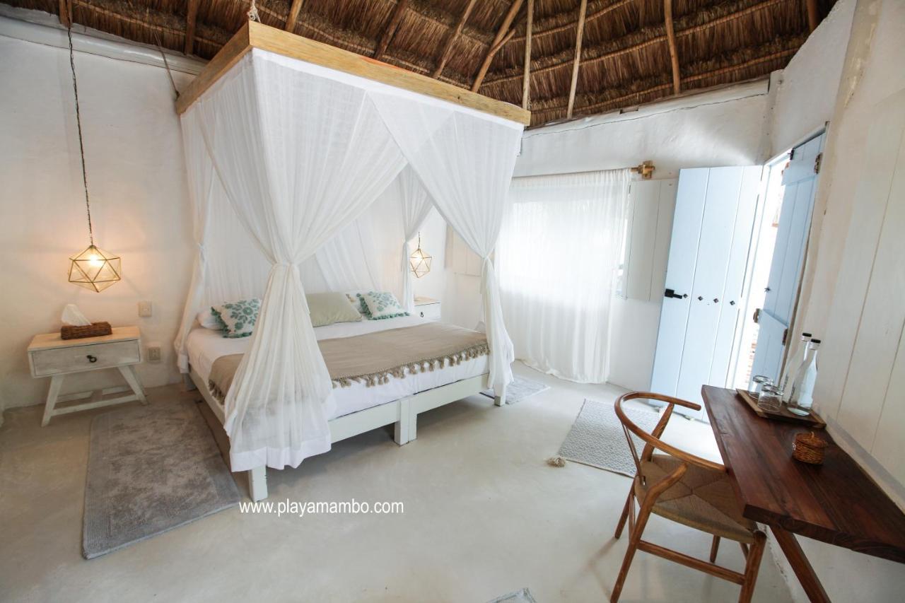 ホテルPlaya Mambo Eco Cabanas トゥルム エクステリア 写真